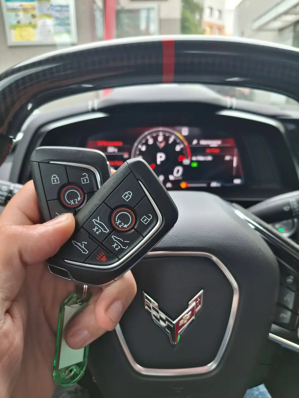 Kluczyki Chevrolet Corvette C8 zaprogramowane w serwisie Redlines